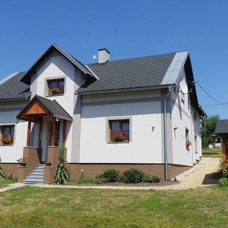 Апартаменты U Kapitana Radvanovice Экстерьер фото
